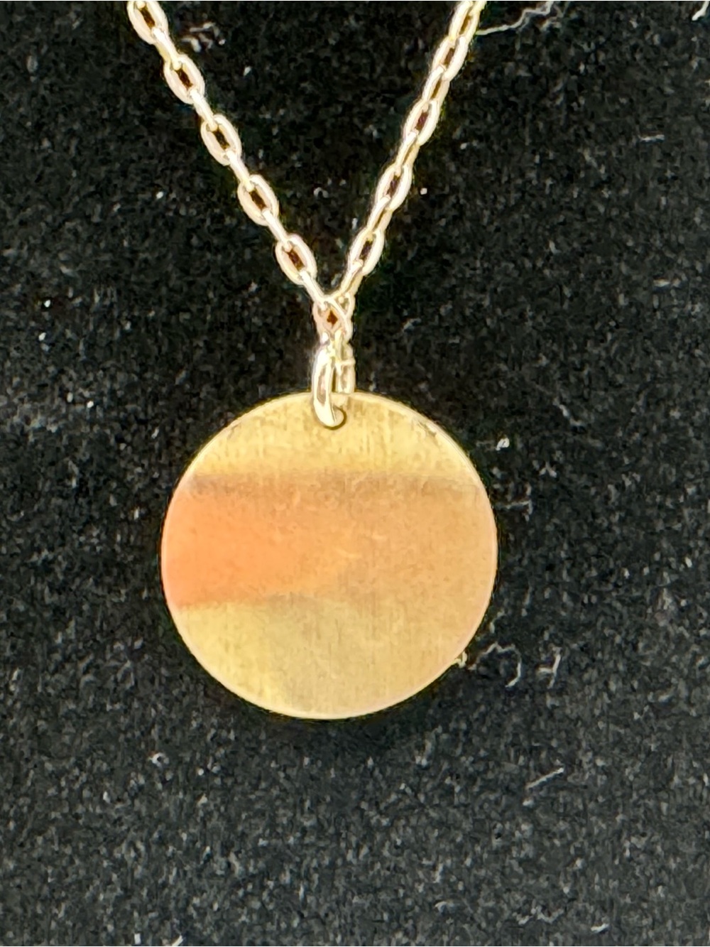 Delicate Arch Round Necklace - Picture 10 of 12